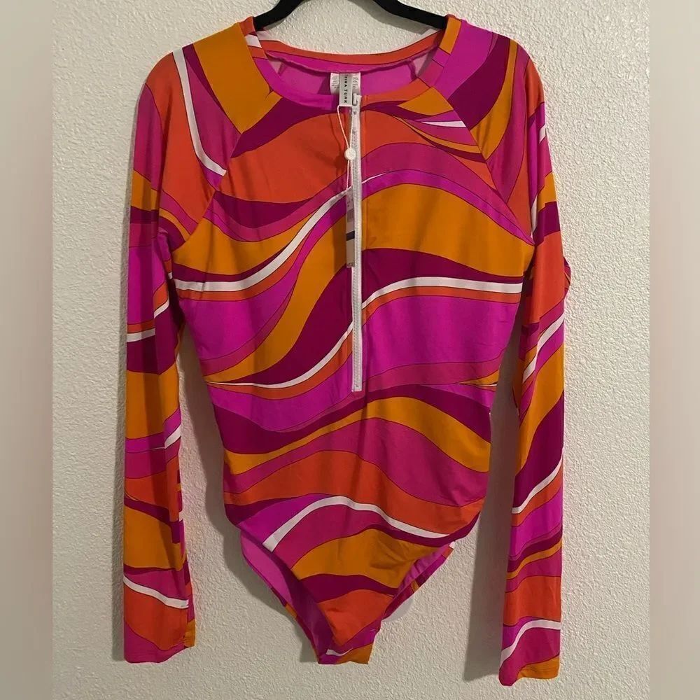 NWT- Trina Turk- RIO ZIP-UP PADDLE SUIT- Pink and Orange Size XL